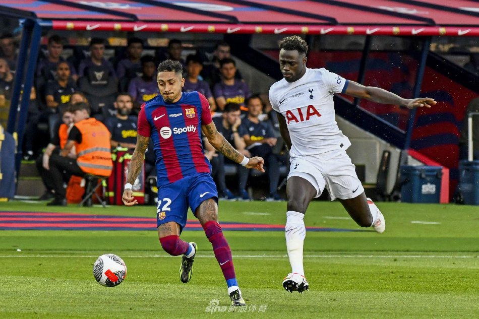 球跑动同样 球跑动同样