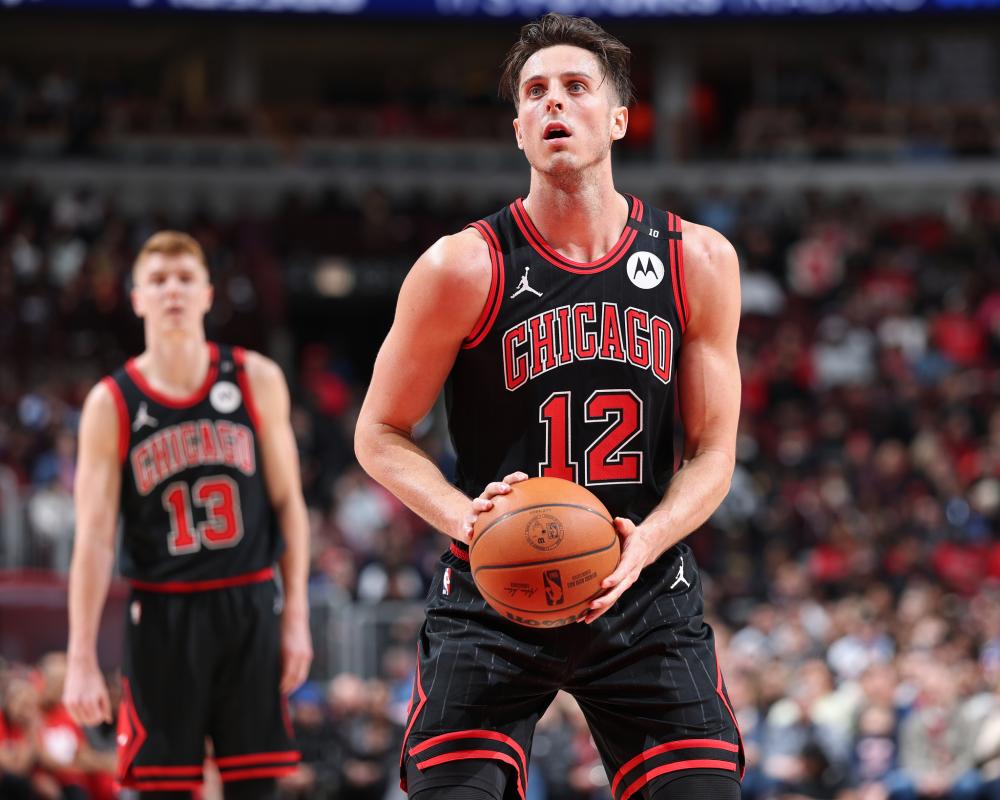 引援动向成 引援动向成